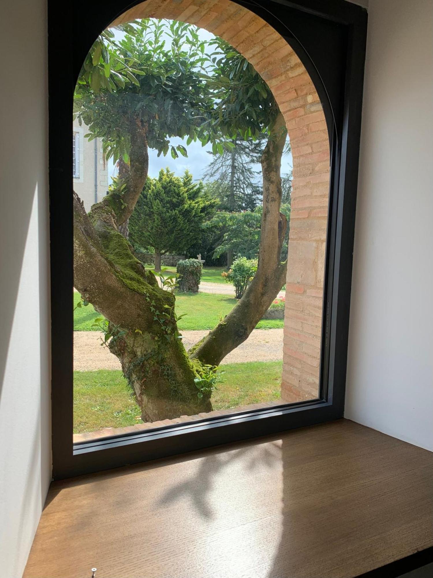 MénilLe Bas Chitray住宿加早餐旅馆 外观 照片